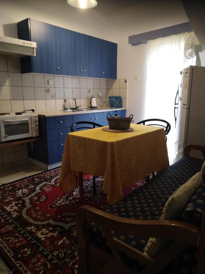 "Αρμονία" Διαμερισμα, Καλαματα-"Harmony" Apartment, Каламата Экстерьер фото